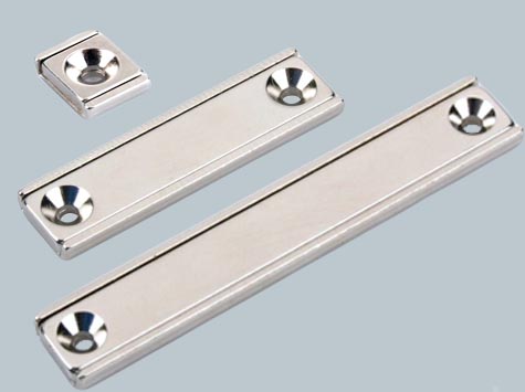 Felcsav. mgnesek U profilban